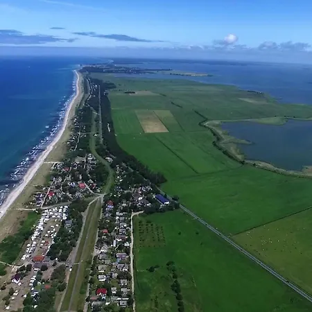 Апартаменты Strandvilla Sophie App 2 Neuhaus (Mecklenburg-Vorpommern)